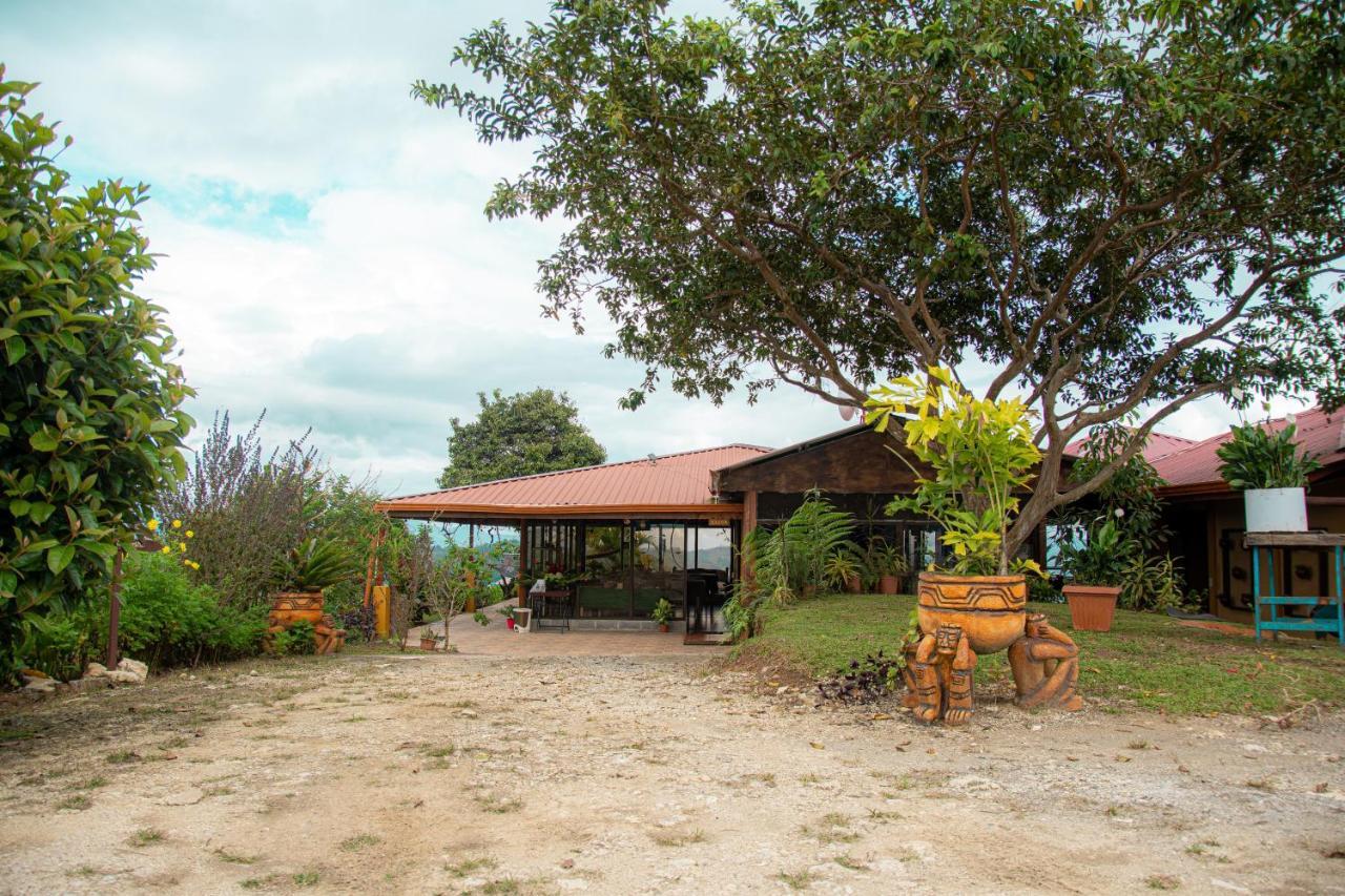 Pacuare Mountain Lodge Tres Equis エクステリア 写真