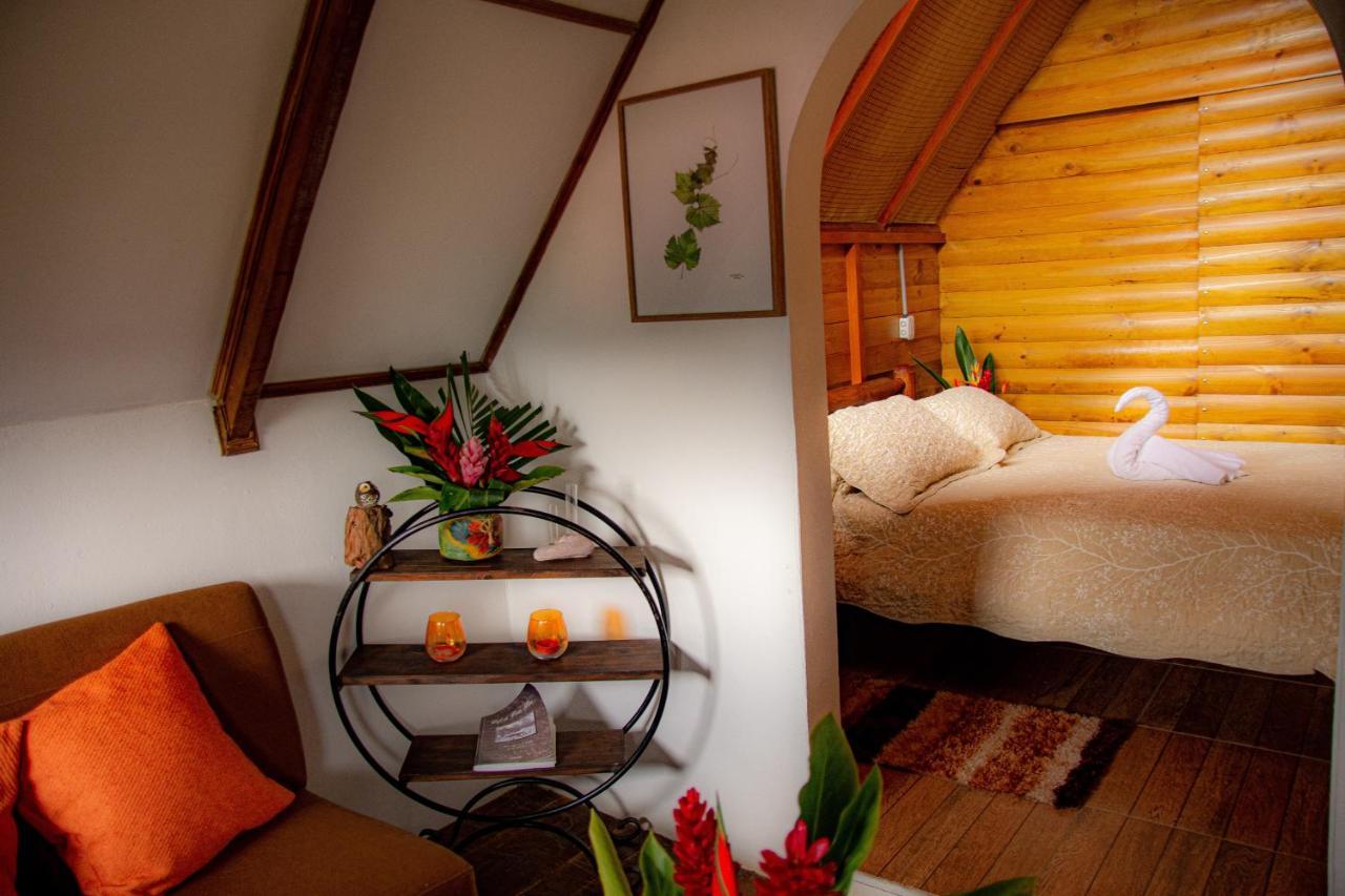 Pacuare Mountain Lodge Tres Equis エクステリア 写真