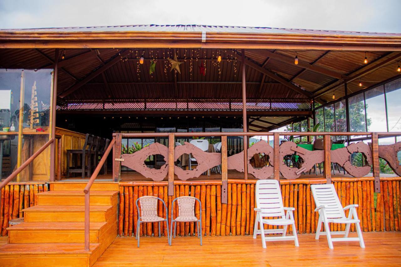 Pacuare Mountain Lodge Tres Equis エクステリア 写真