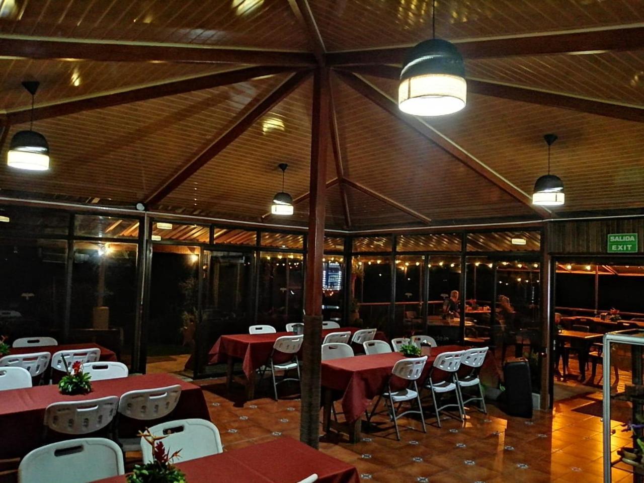 Pacuare Mountain Lodge Tres Equis エクステリア 写真